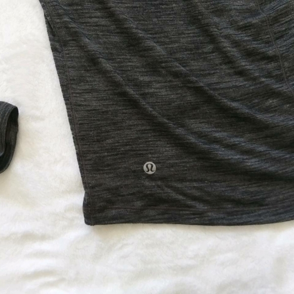 Lululemon meant to move long sleeve - Picture 9 of 11